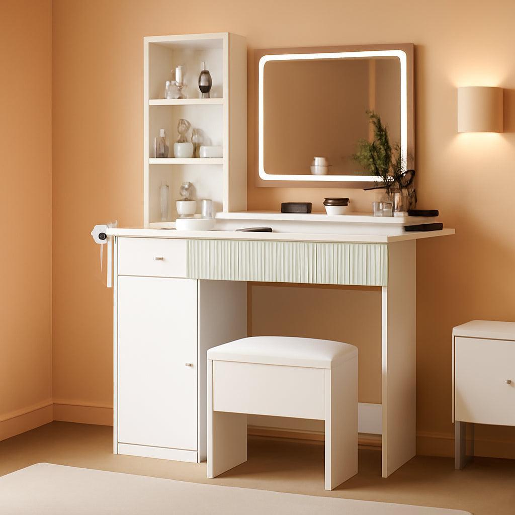 White Cosmetic Vanity Desk With Illuminated Mirror