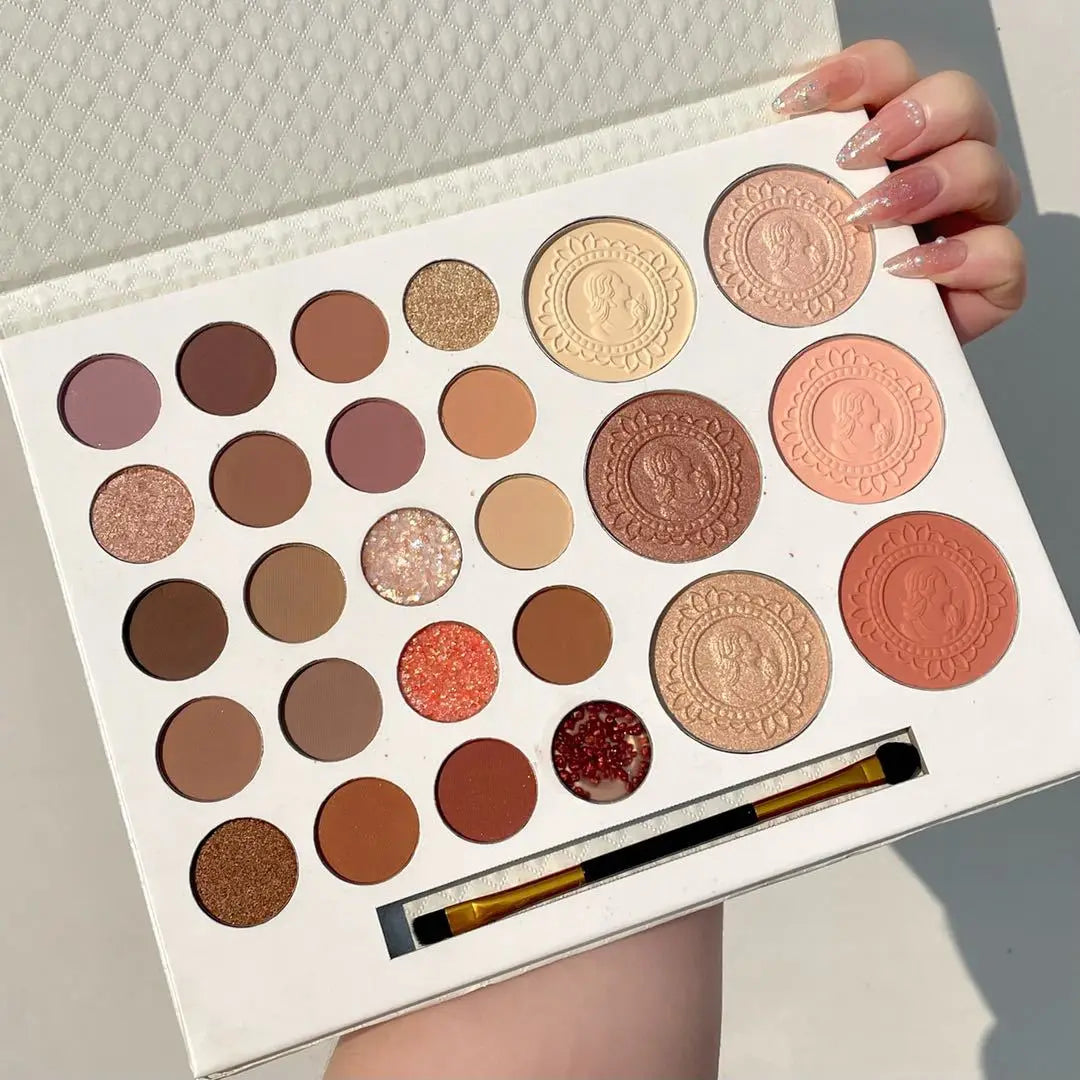 Eyeshadow color palette for brown eyes