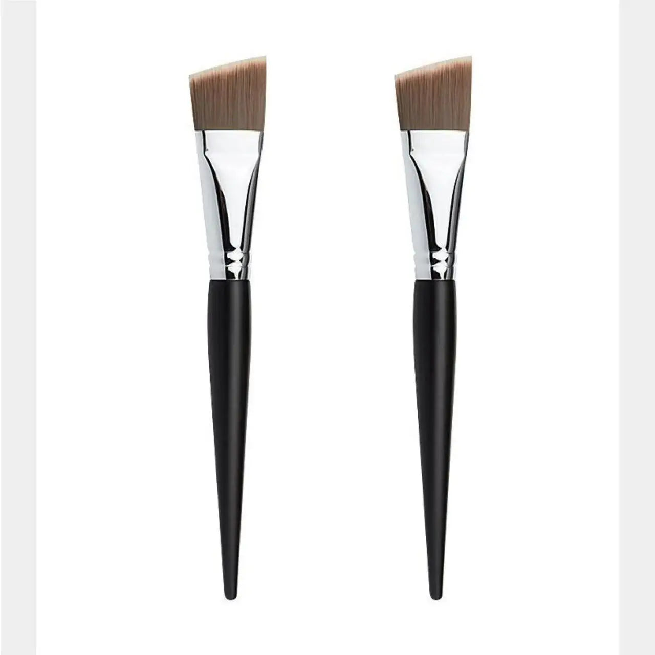 M29 Flat Head Angled Foundation Brush