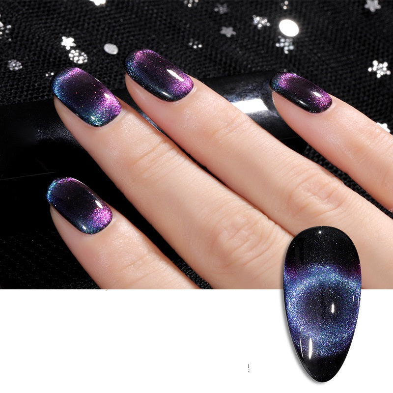 Mesmerizing Cat Eye Nail Polish