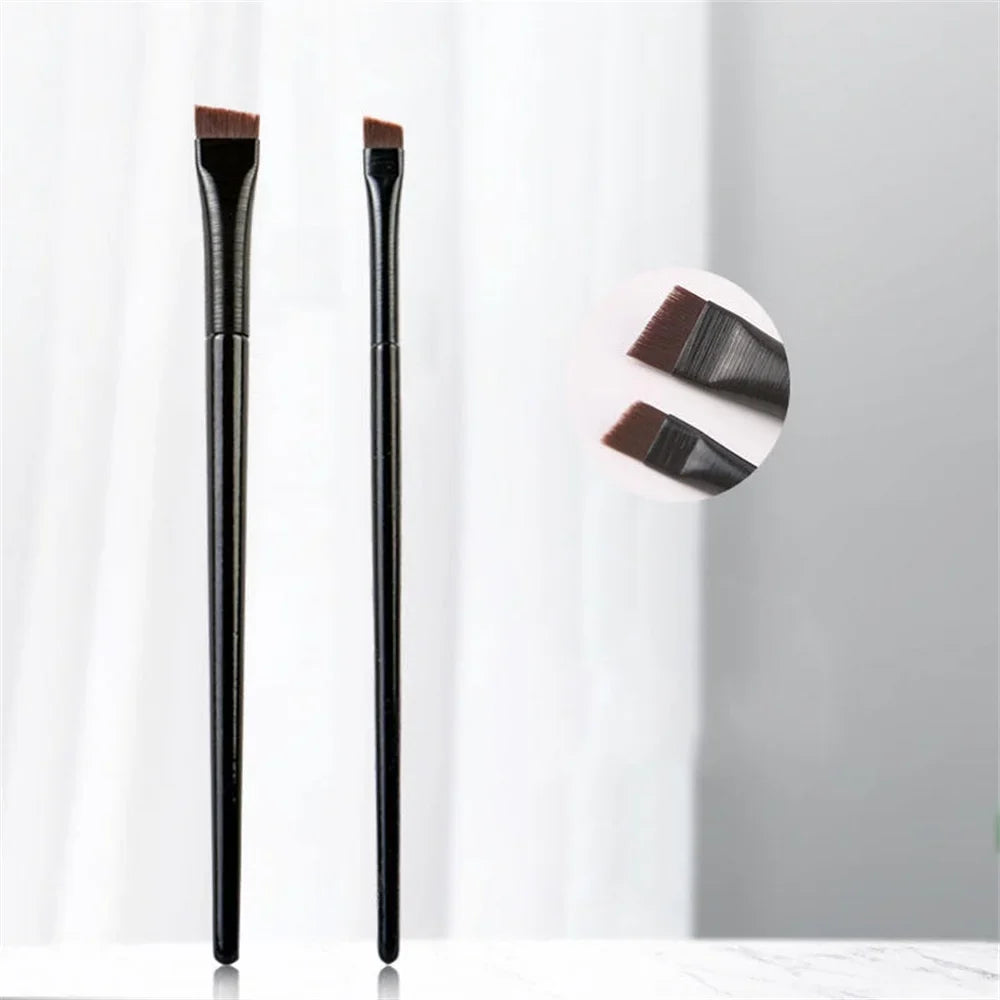 Permania Angled Eyebrow and Eyeliner Brush Set