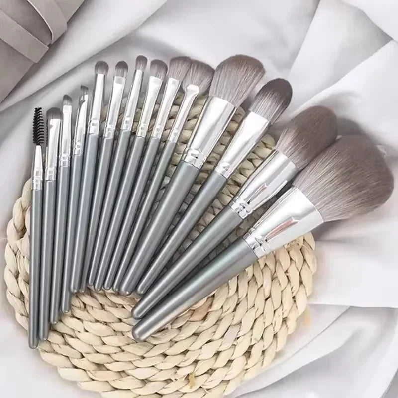 14 Piece Soft Fluffy Makeup Brushes Set