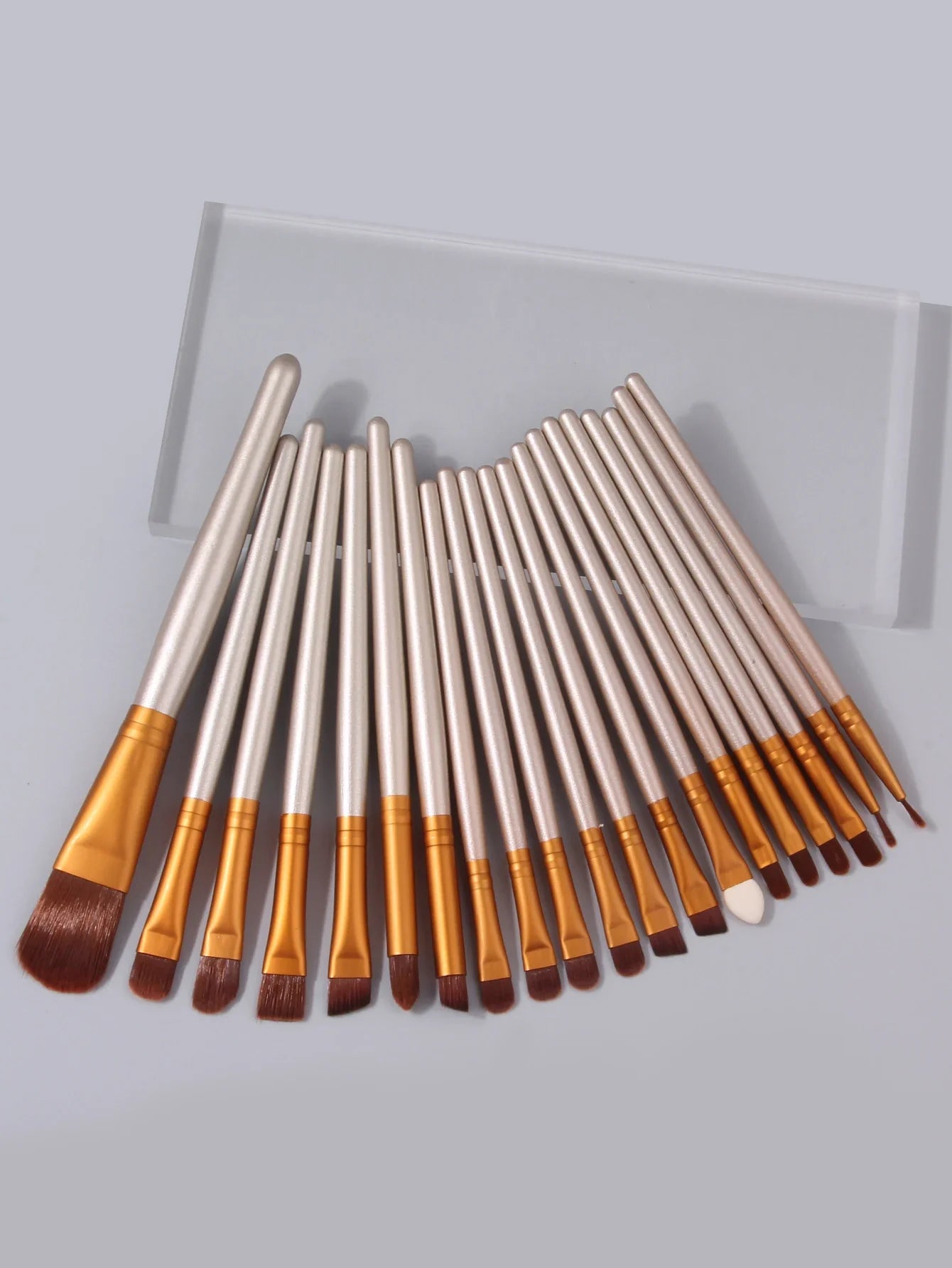 20 Piece High End Makeup Brush Set