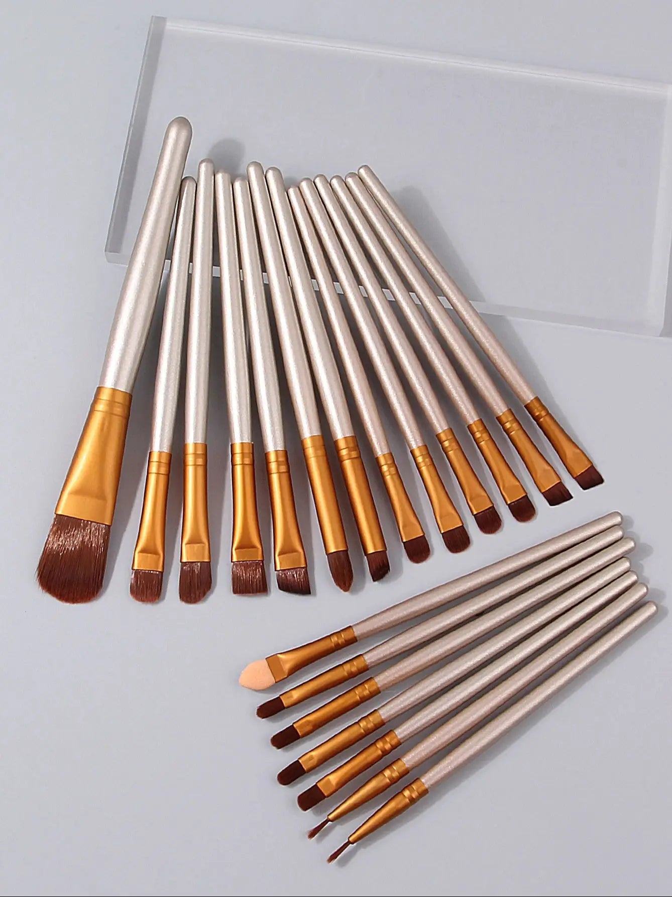 20 Piece High End Makeup Brush Set