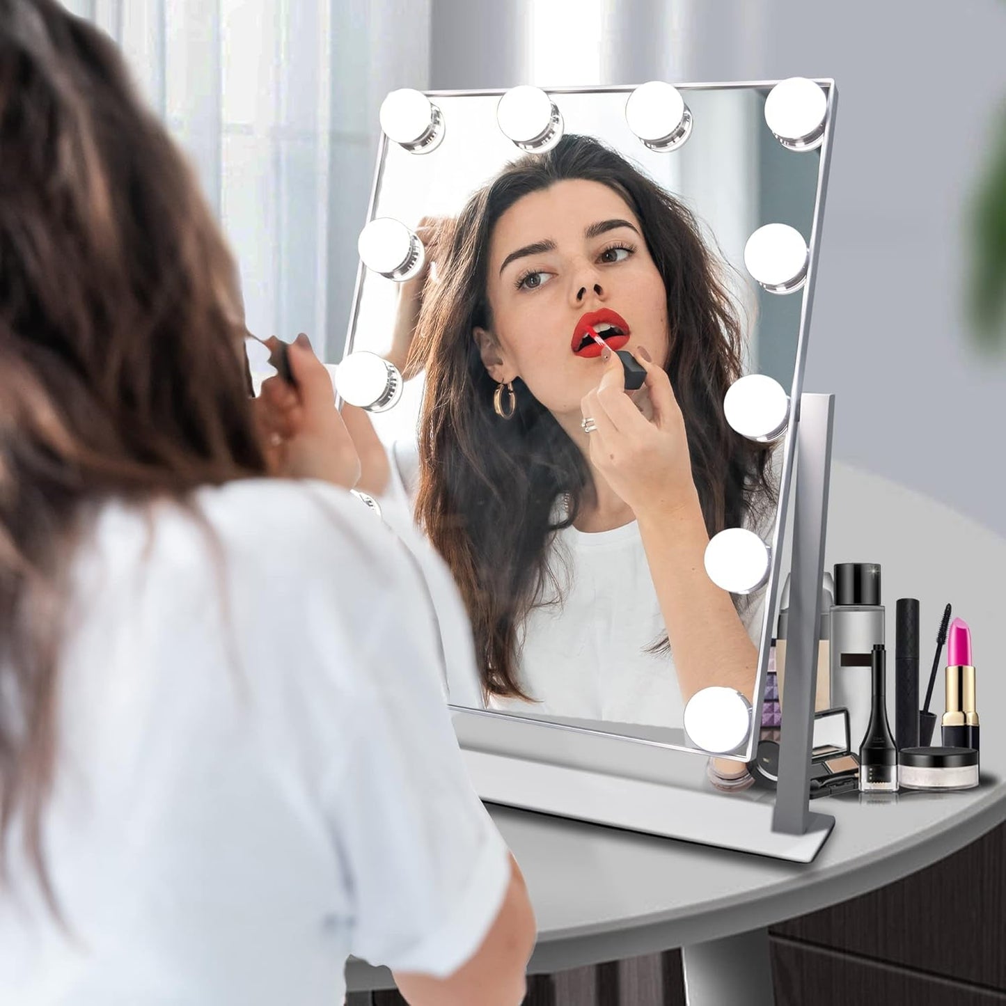 Hollywood Vanity Mirror Twelve LED Bulbs Rechargeable