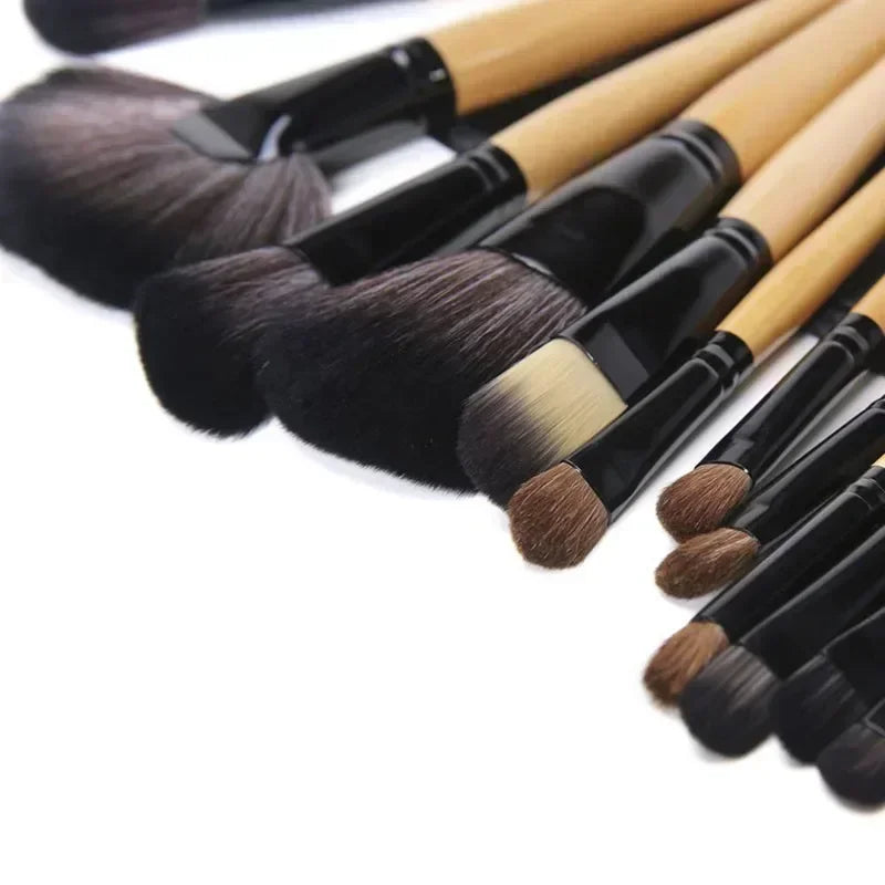 24 Piece Makeup Brush Set With Free Gift Bag
