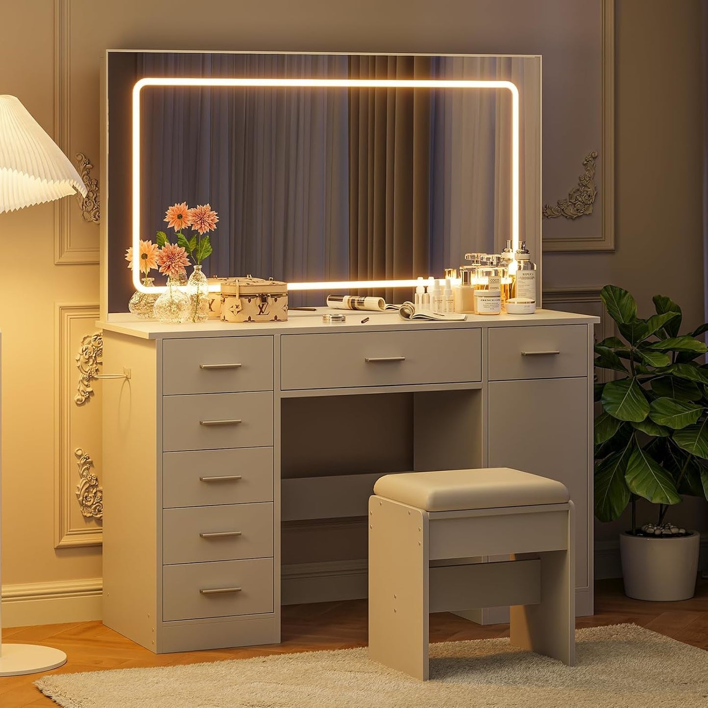 White Vanity Desk With Premium Quality Illuminated Mirror