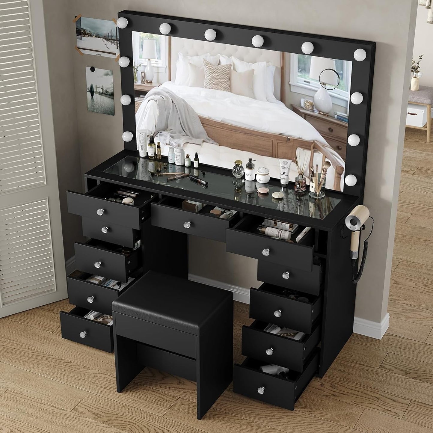 Makeup Vanity Desk With Hollywood Illumination Mirror