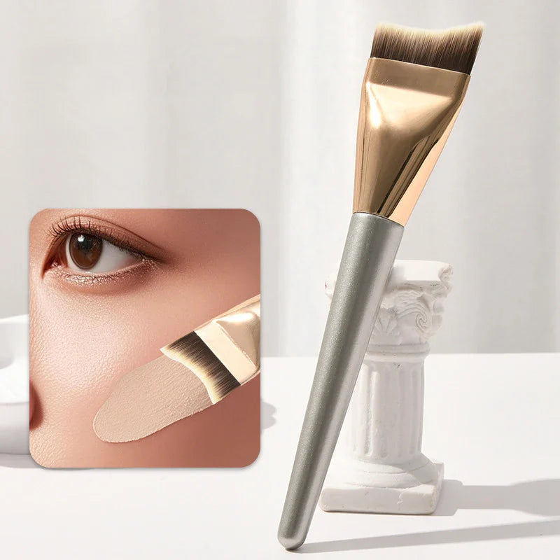 Angle Foundation Brush Makeup Palette Set
