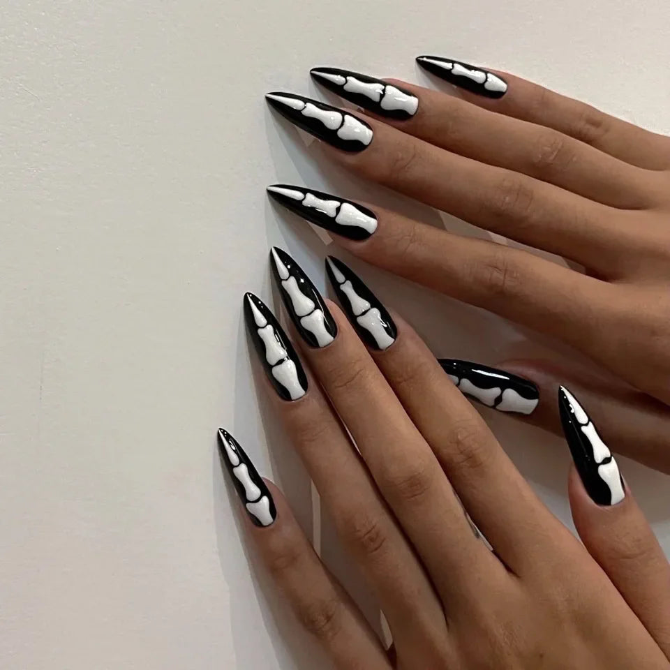 Blood-Curdling Nail Set