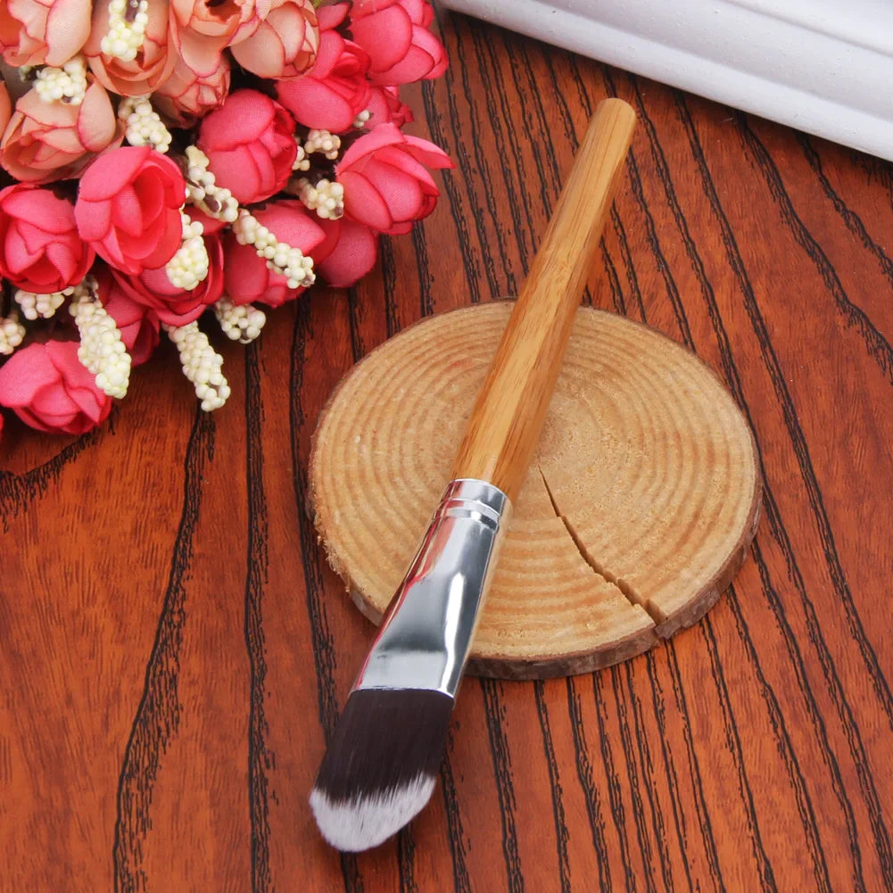 Concealer Brush Bamboo Handle Makeup Tool