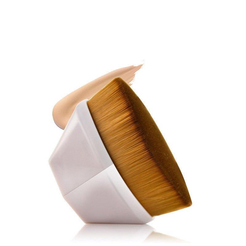 Fluffy Synthetic Foundation Brush for Flawless Coverage