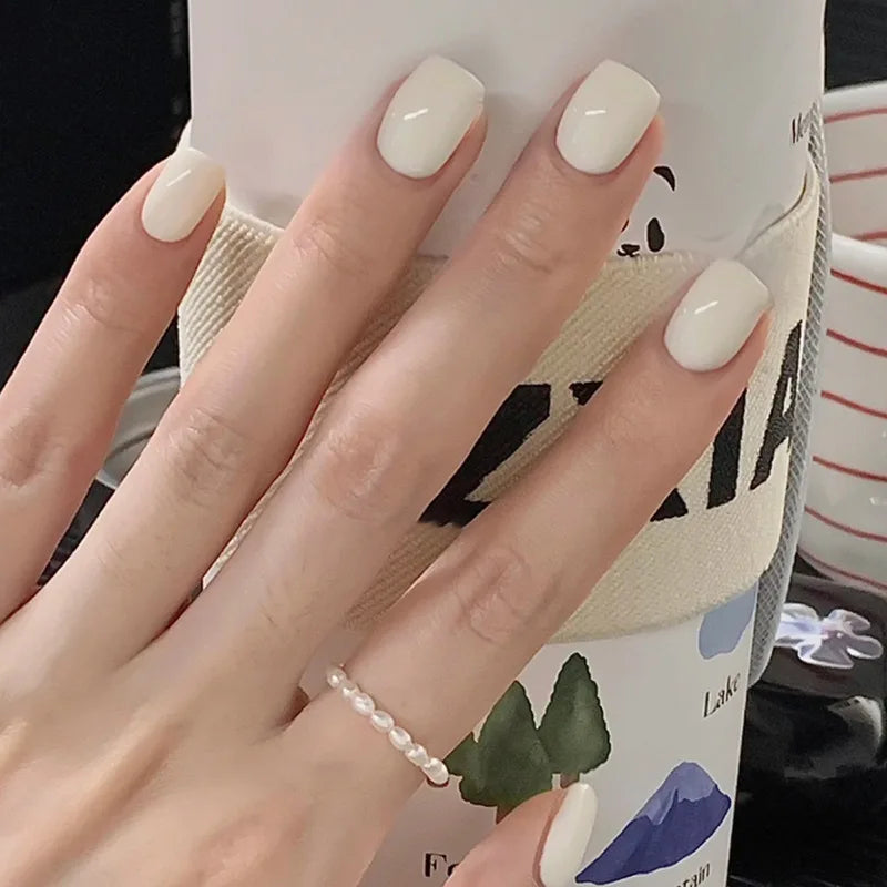 Gradient White Fake Nail Short Square Ballet Simple False Nails