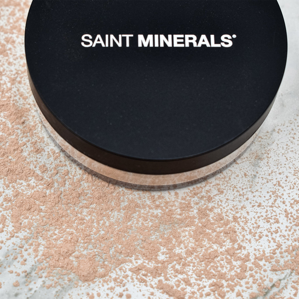 SAINT MINERALS All-Over Highlighter