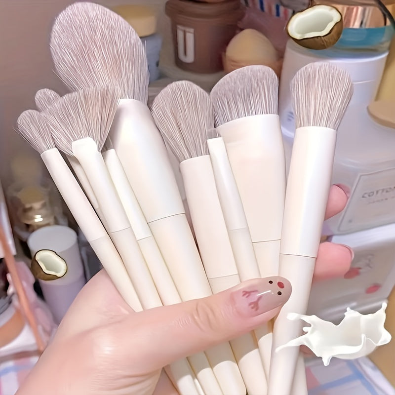 Hypoallergenic Palm Makeup Brush Set