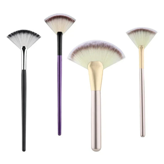 Large Flat Highlight Blush Fan Makeup Brush