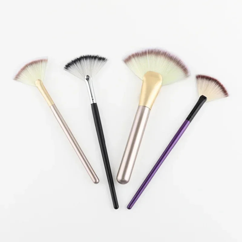 Large Flat Highlight Blush Fan Makeup Brush