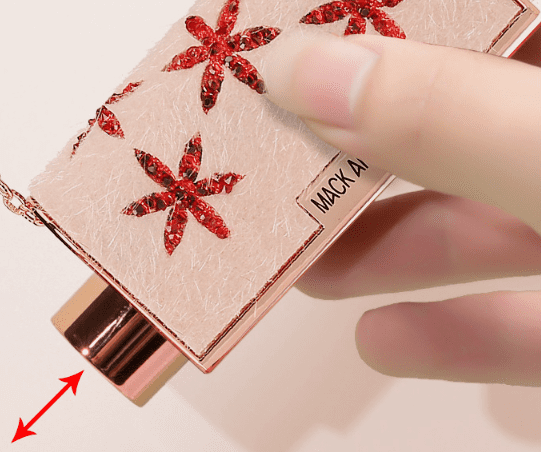 Luxurious Color Fur Chain Lipstick