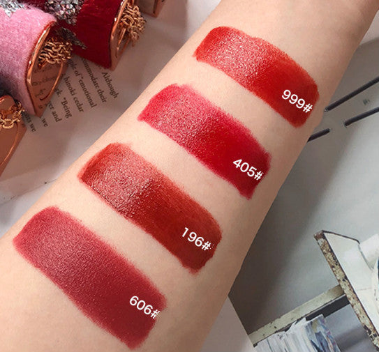 Luxurious Color Fur Chain Lipstick