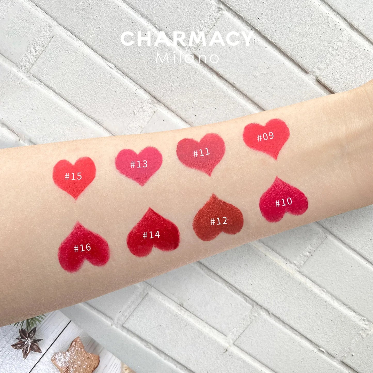 Luxurious Moisturizing Velvet Lipstick