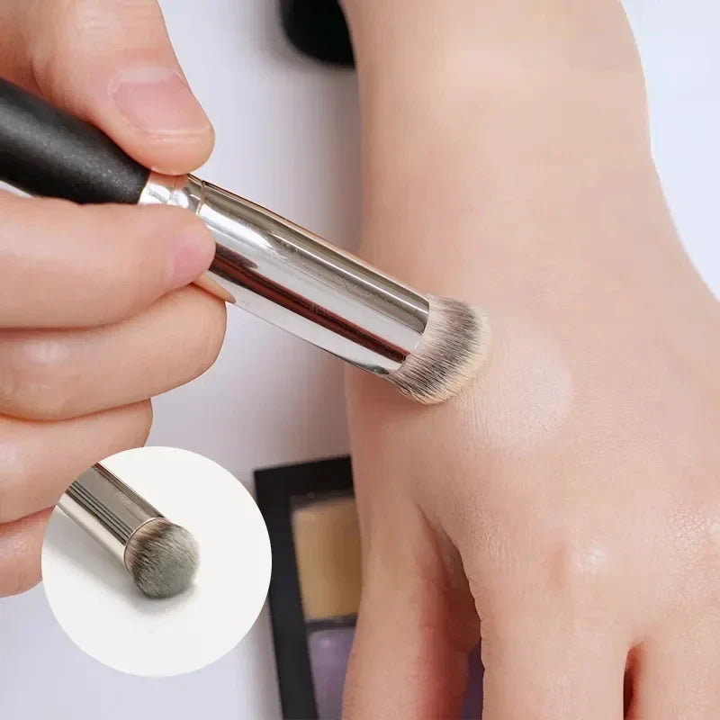 Makeup Brushes for Seamless Coverage