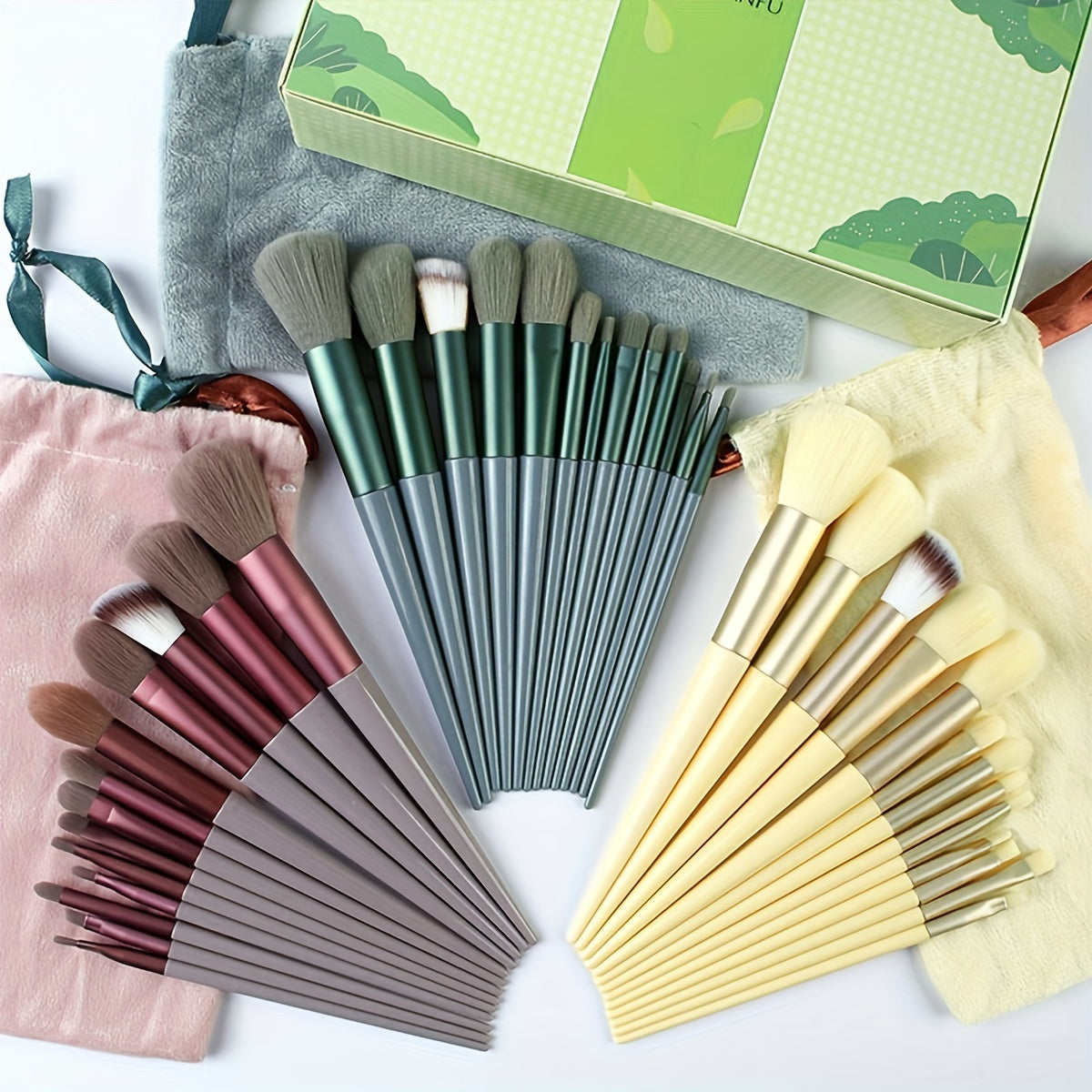 Makeup brush set