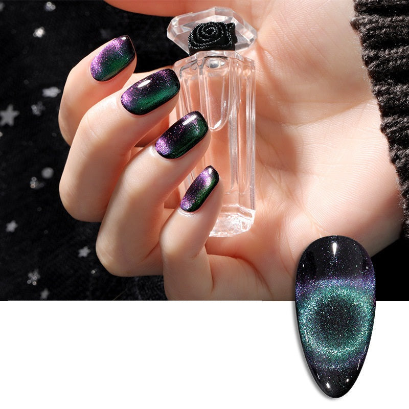 Mesmerizing Cat Eye Nail Polish
