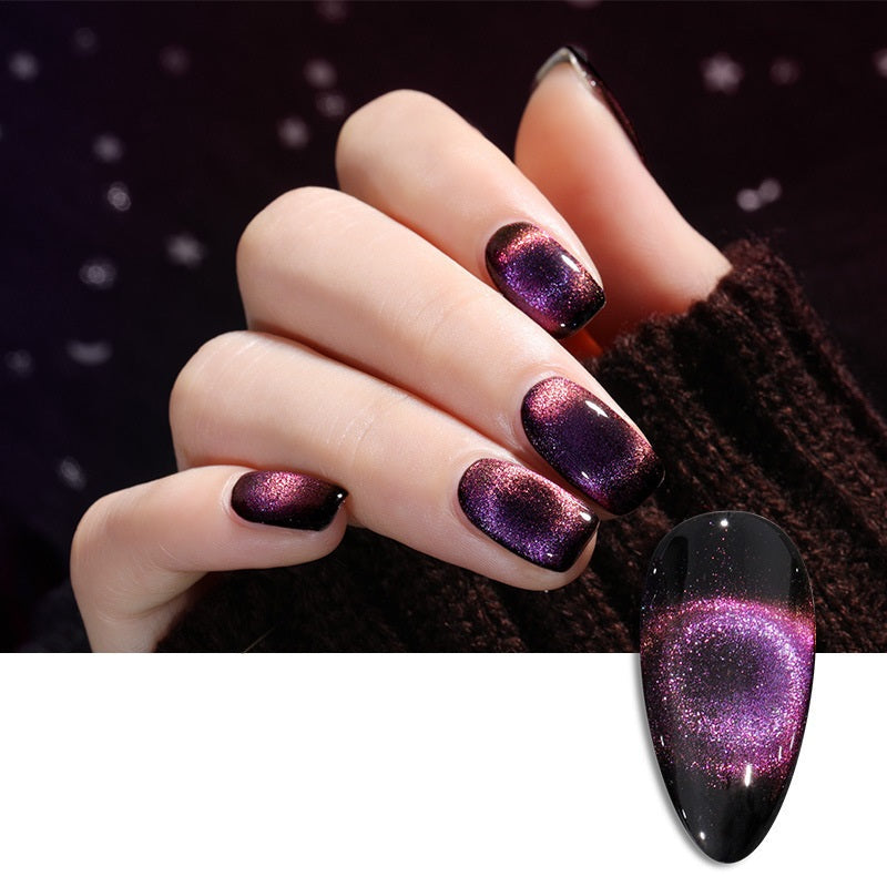 Mesmerizing Cat Eye Nail Polish