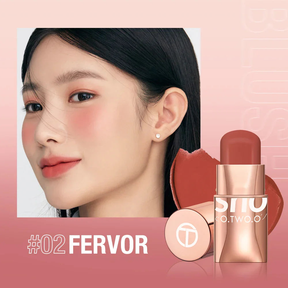 O.TWO.O 3-in-1 Lipstick