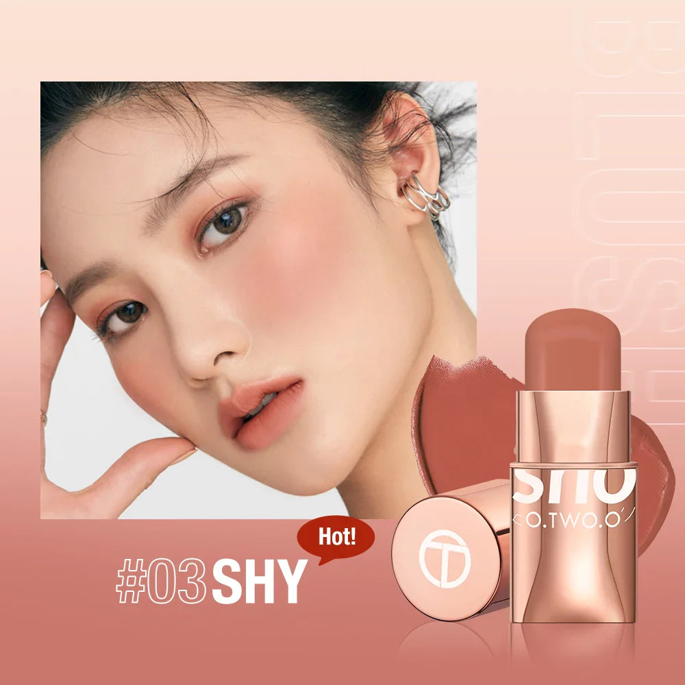O.TWO.O 3-in-1 Lipstick