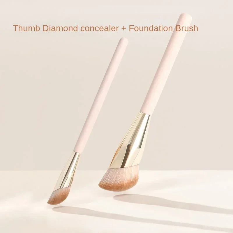 Oblique Head Foundation Brush Set