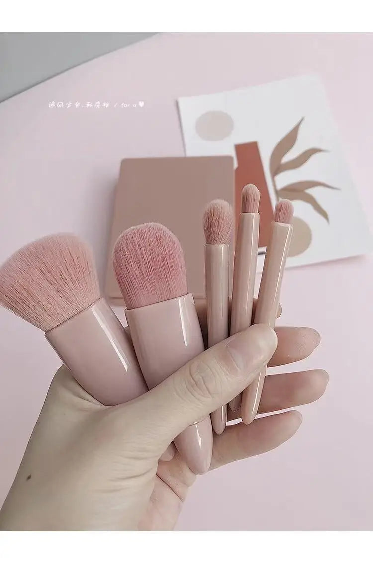 Portable 5 Piece Makeup Brush Travel Set
