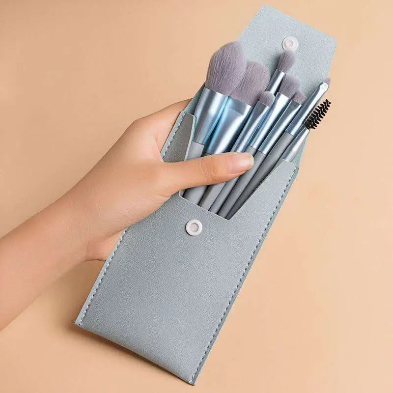 Portable 8Pcs Makeup Brush Set for Flawless Application