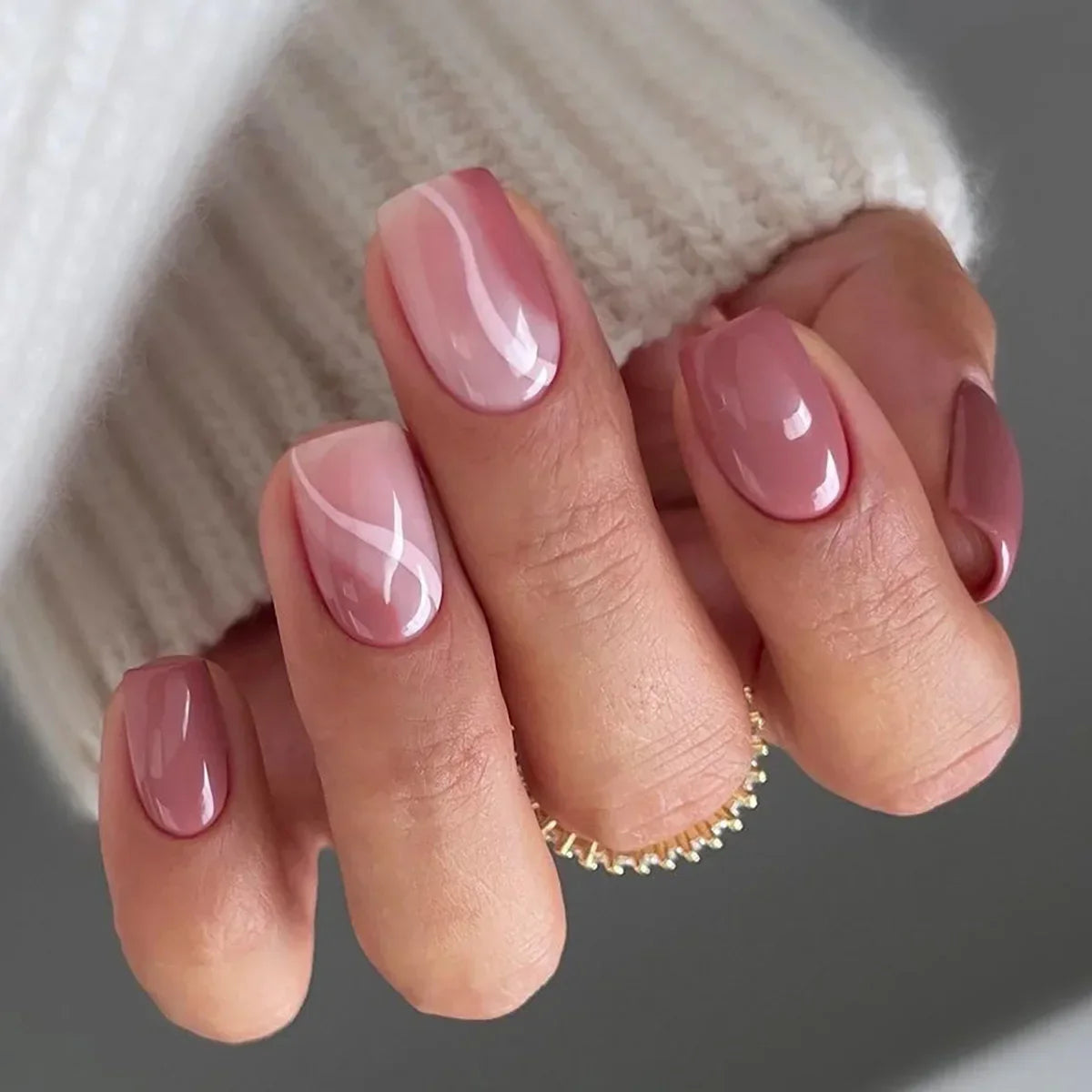 Press-On Nail Set