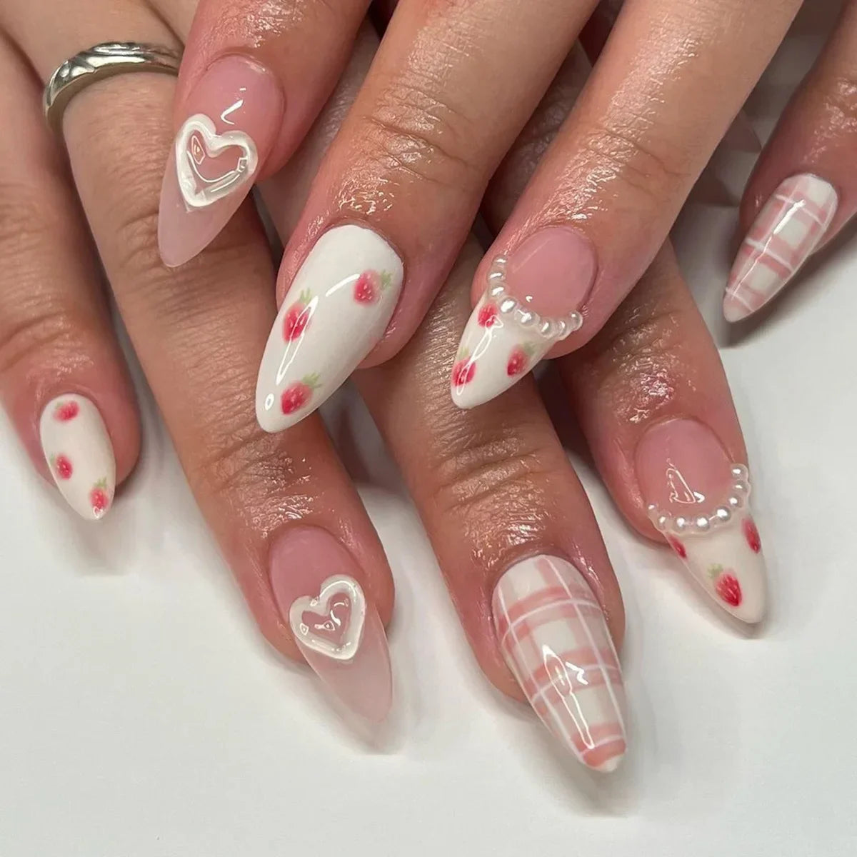 Press-On Nail Set