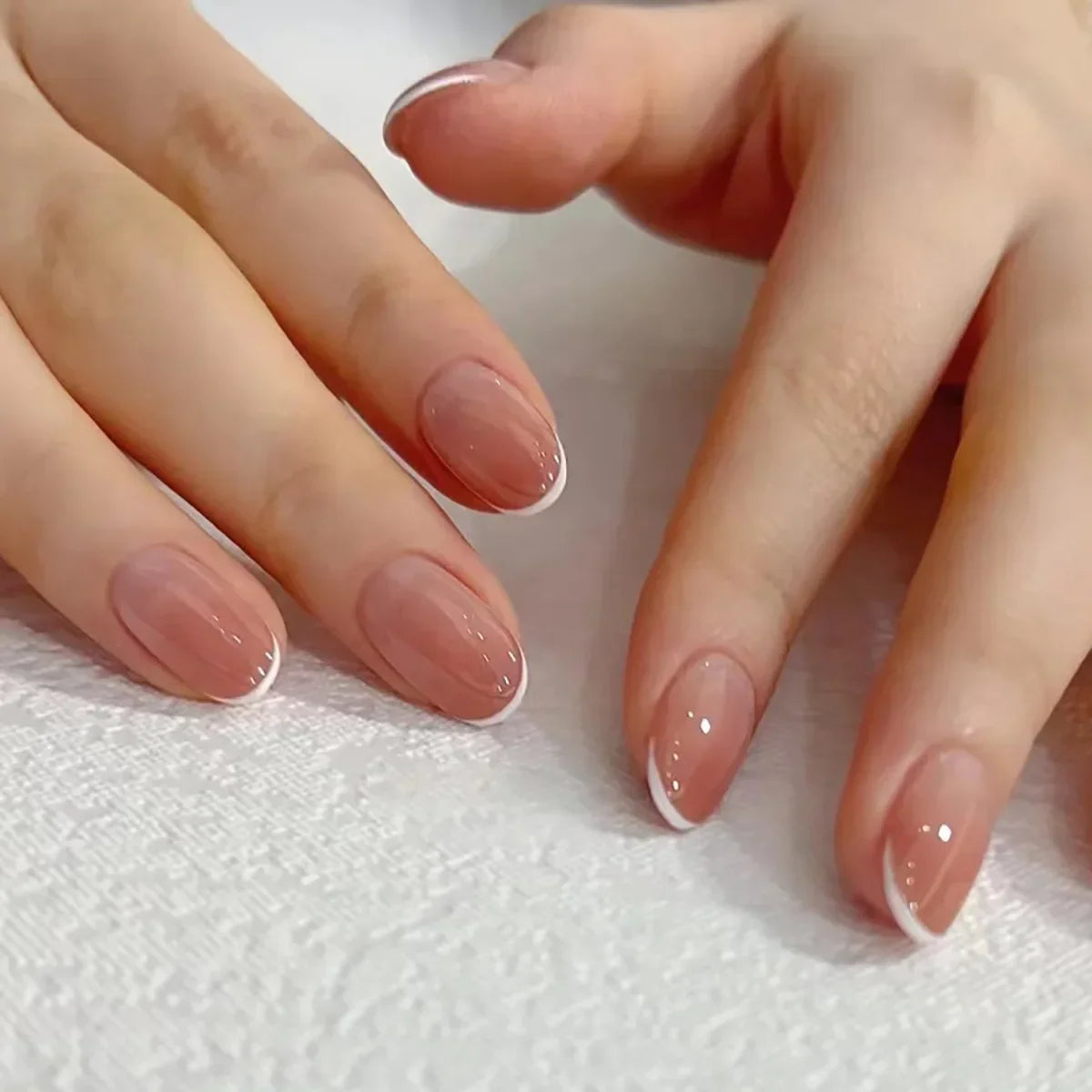 Press-On Nail Set