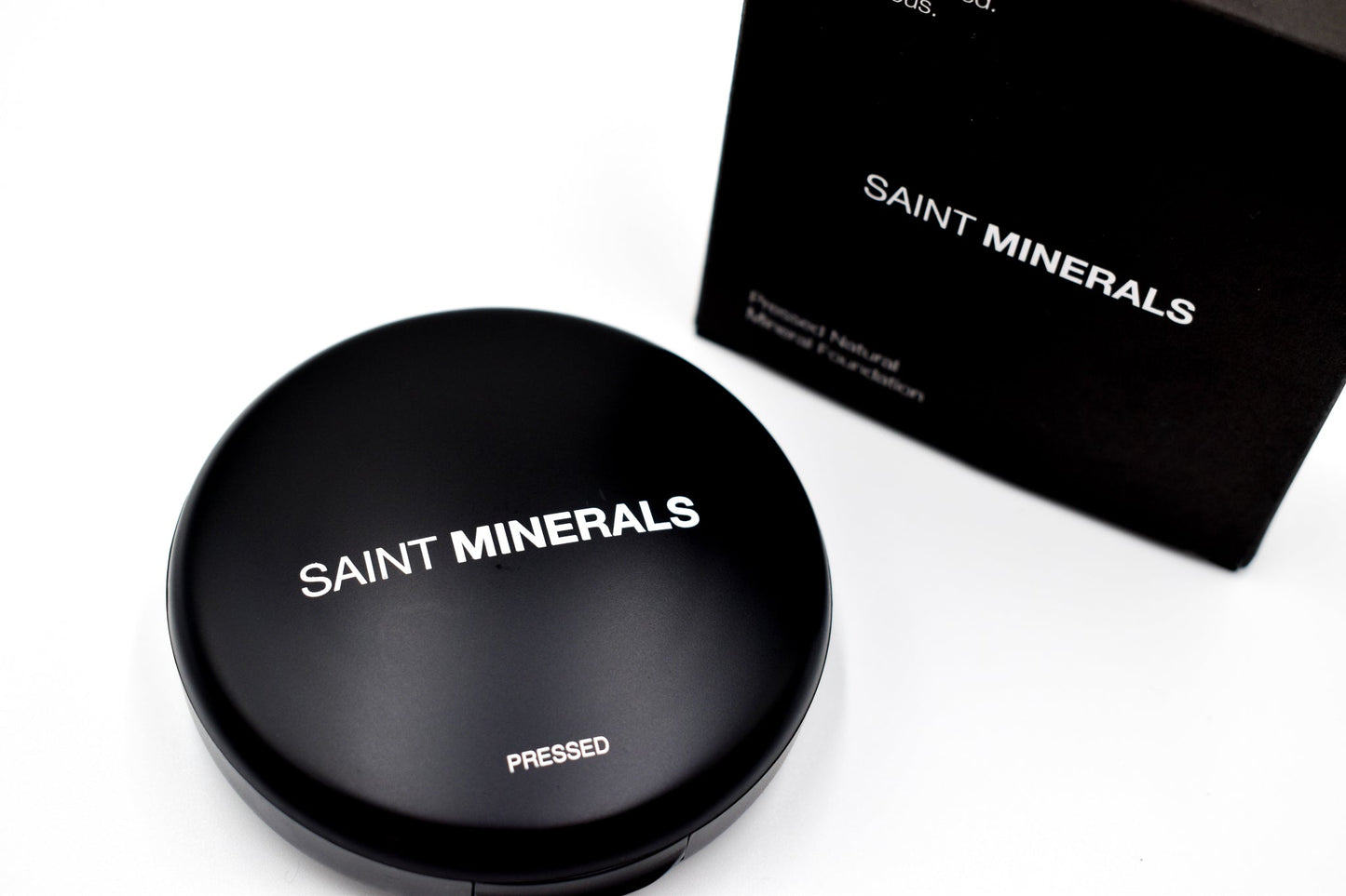 SAINT MINERALS Original Pressed Foundation