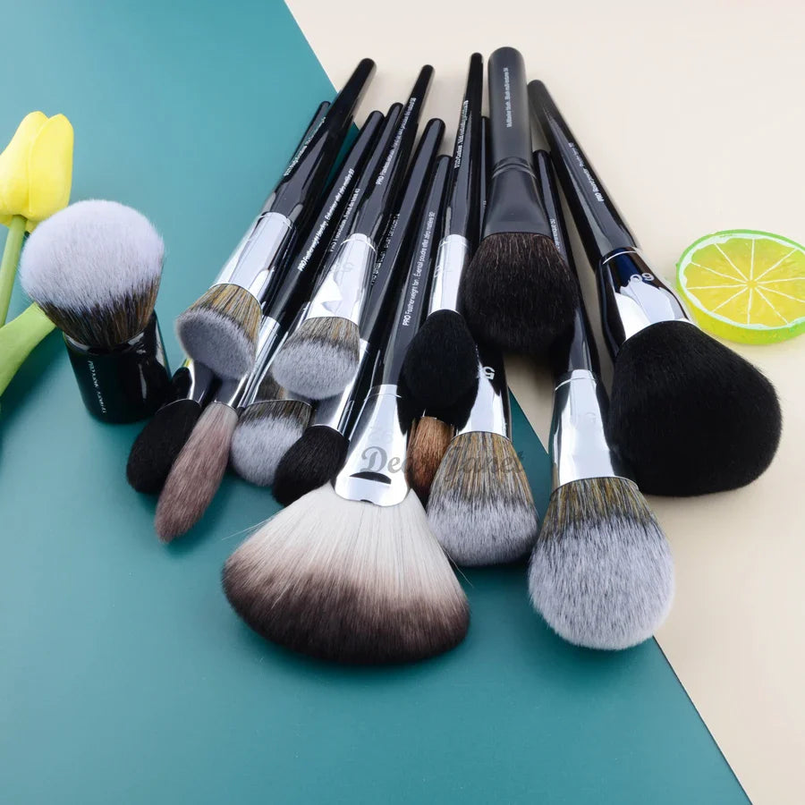 Pro Makeup Brushes with Black Handle