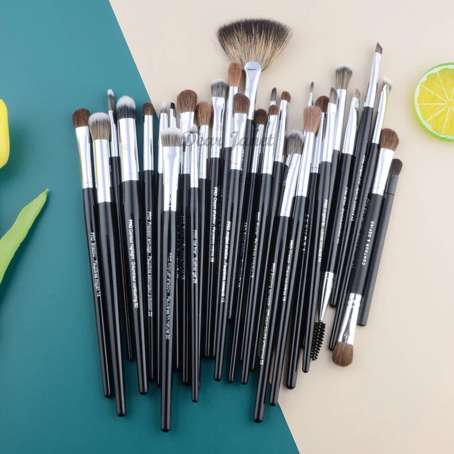 Pro Makeup Brushes with Black Handle