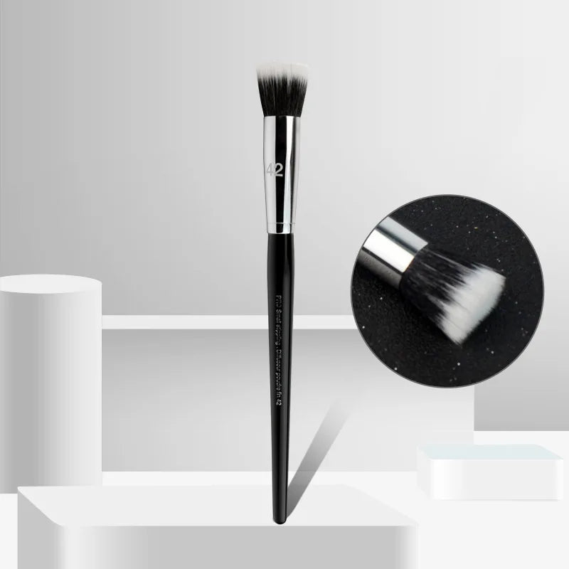 Pro Makeup Brushes with Black Handle
