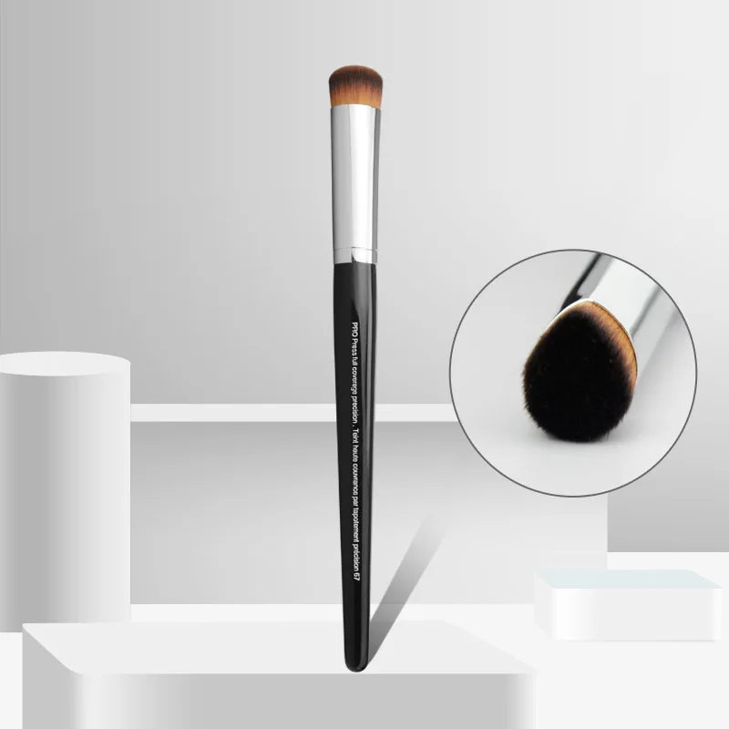 Pro Press Full Coverage Makeup Brush