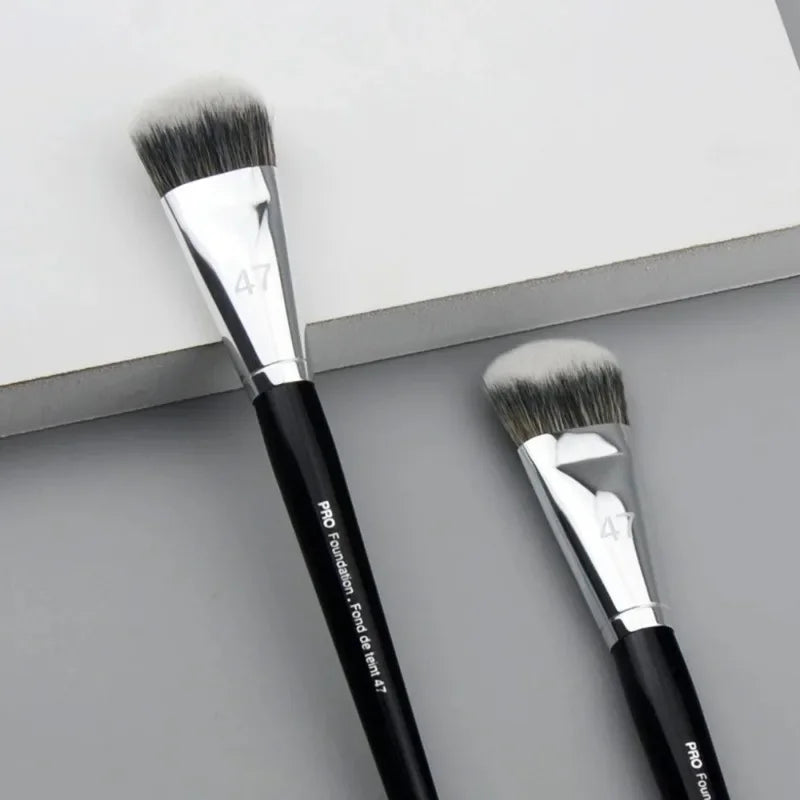 Professional Foundation Brush for Women