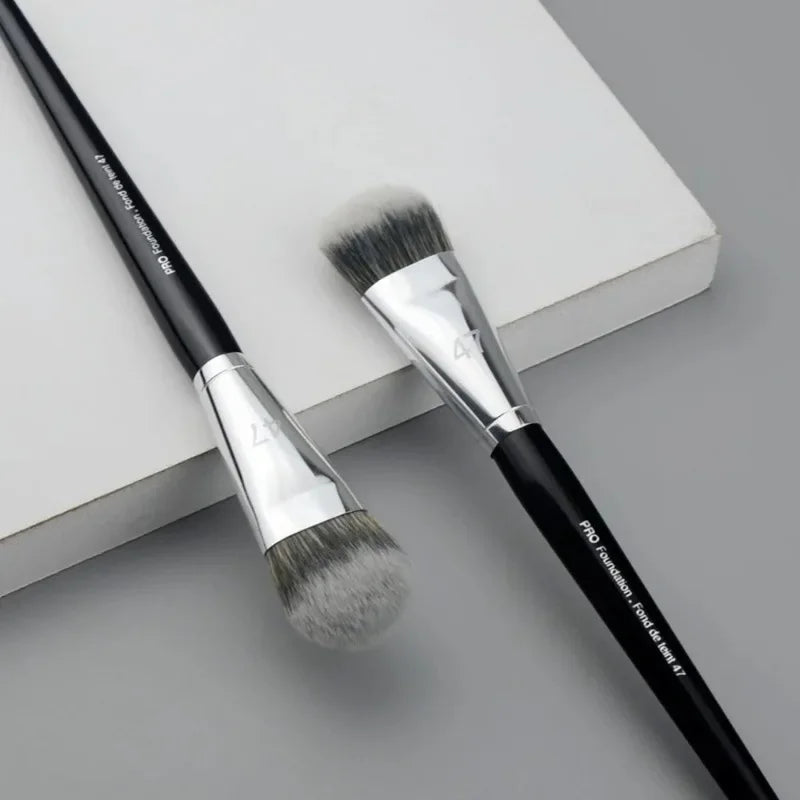 Professional Foundation Brush for Women