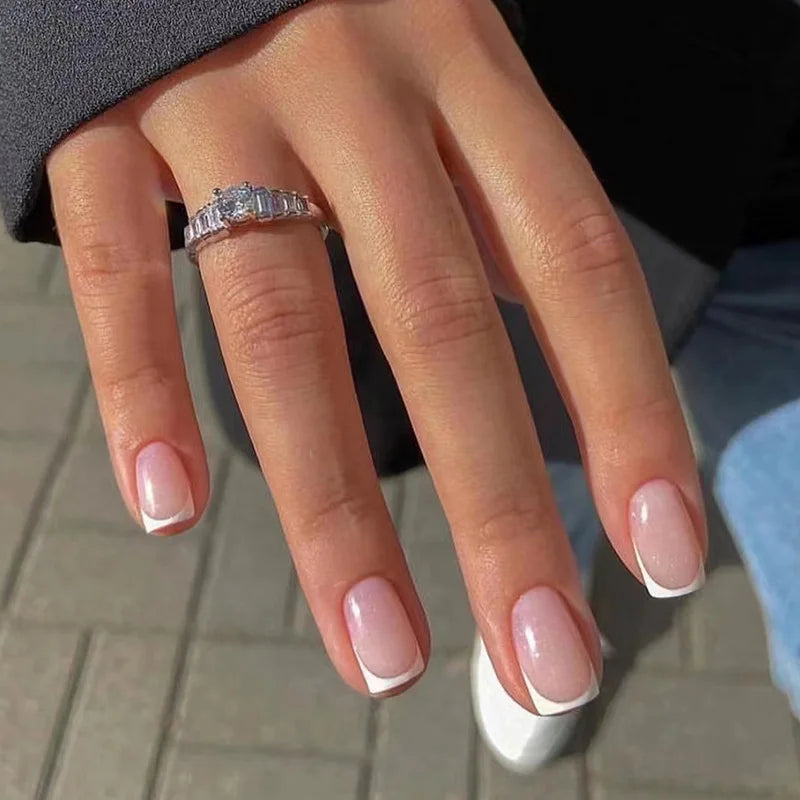 Gradient White Fake Nail Short Square Ballet Simple False Nails