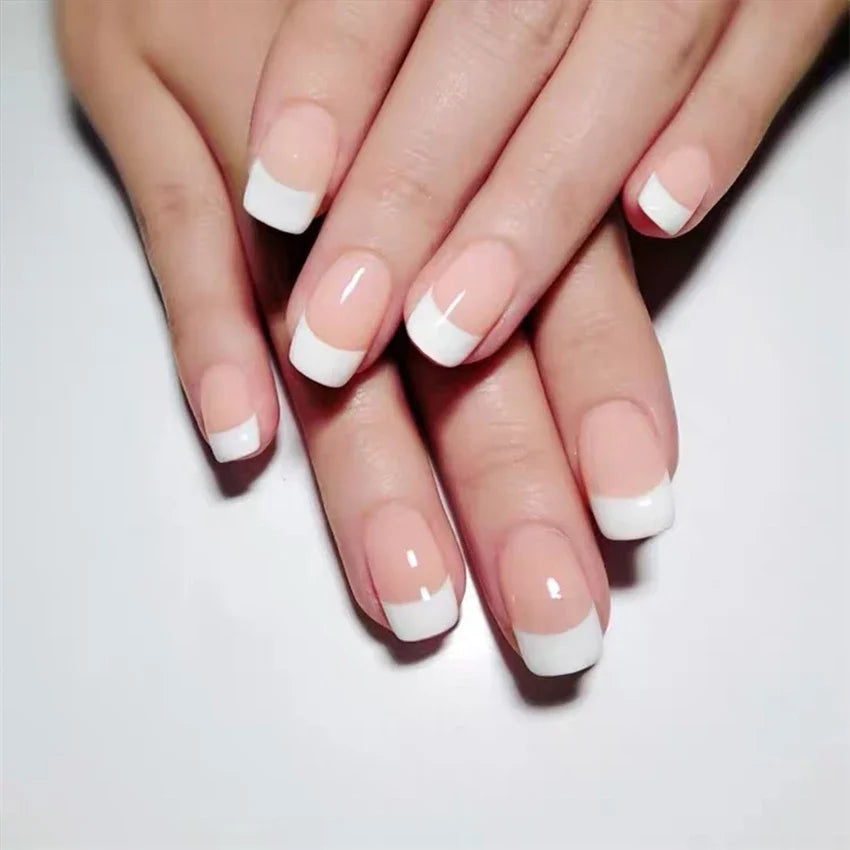 Press-On Nail Set