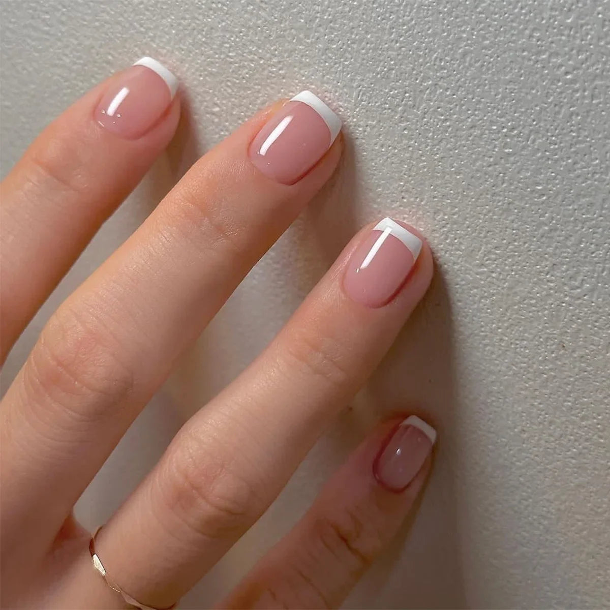 Gradient White Fake Nail Short Square Ballet Simple False Nails