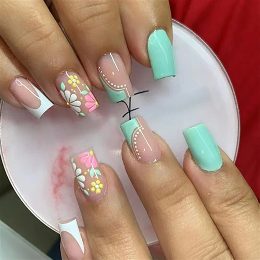 Press-On Nail Set