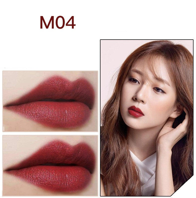 Smudge-Proof Lipstick