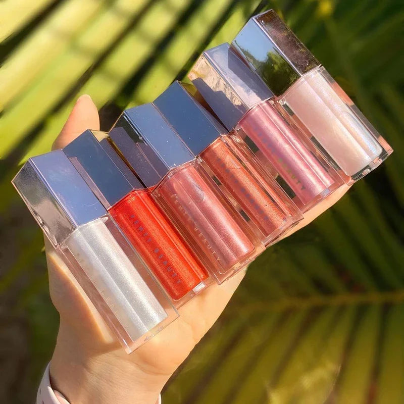 Universal Plumping Lip Gloss