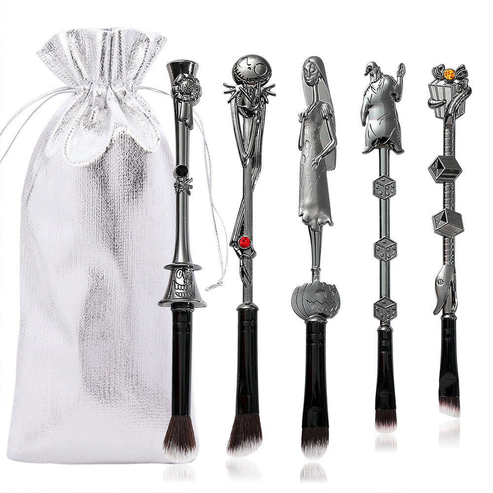 NNEDSZ 5-Piece Gothic Skeleton Jack Makeup Brush Set - Halloween Horror-Themed Metal Eyeshadow Brushes for Creative Festive Gifts